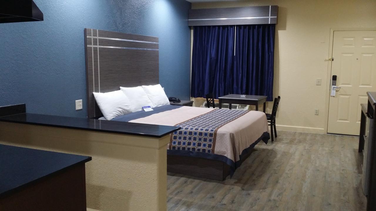Americas Best Value Inn & Suites Northeast יוסטון מראה חיצוני תמונה