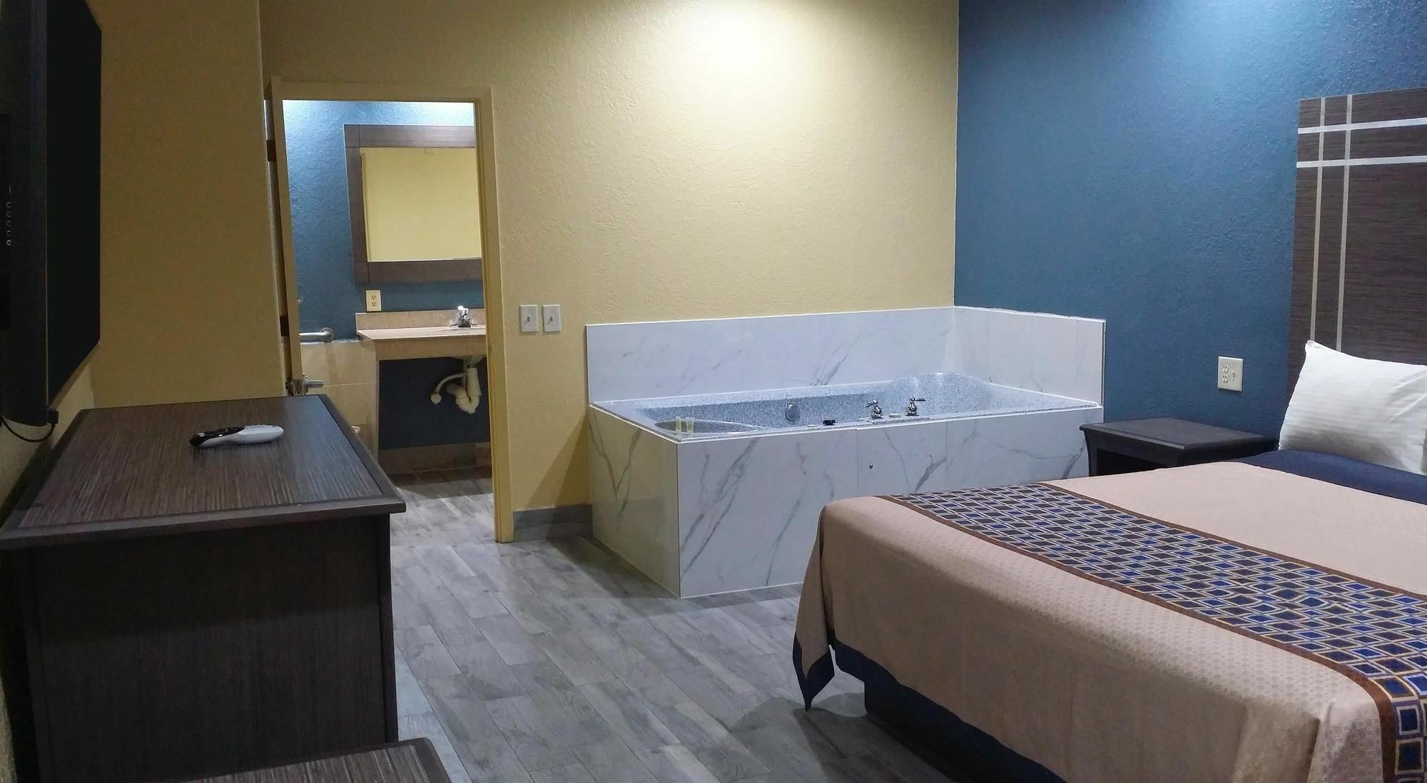 Americas Best Value Inn & Suites Northeast יוסטון מראה חיצוני תמונה